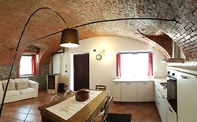 La Maison Rose Cir 0244
