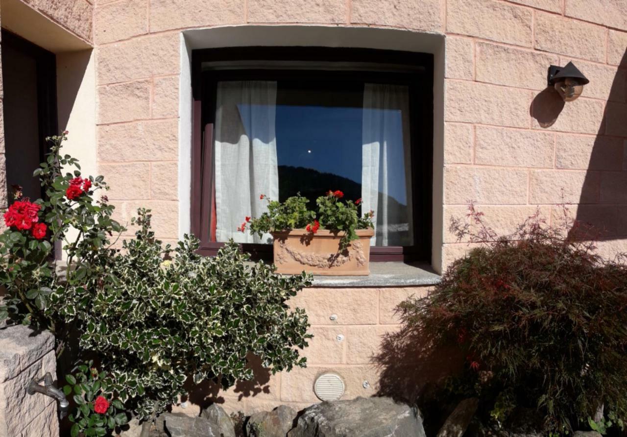 La Maison Rose Cir 0244 Aosta Exterior foto